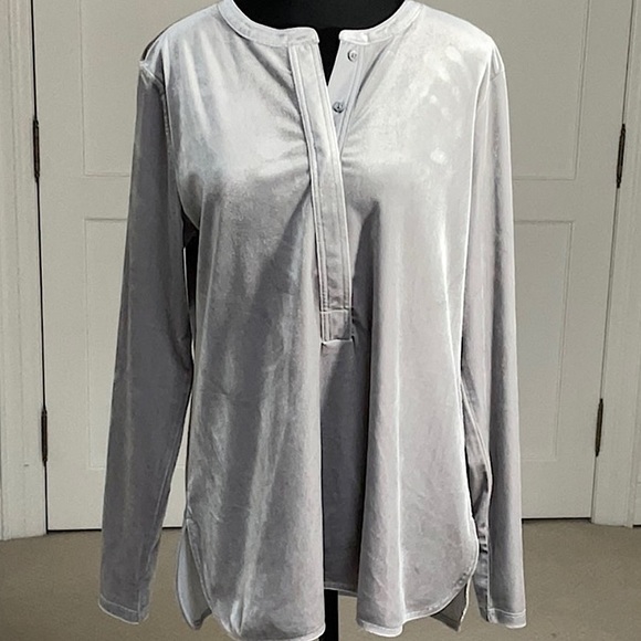 RALPH LAUREN Velour Henley Top - Picture 1 of 6